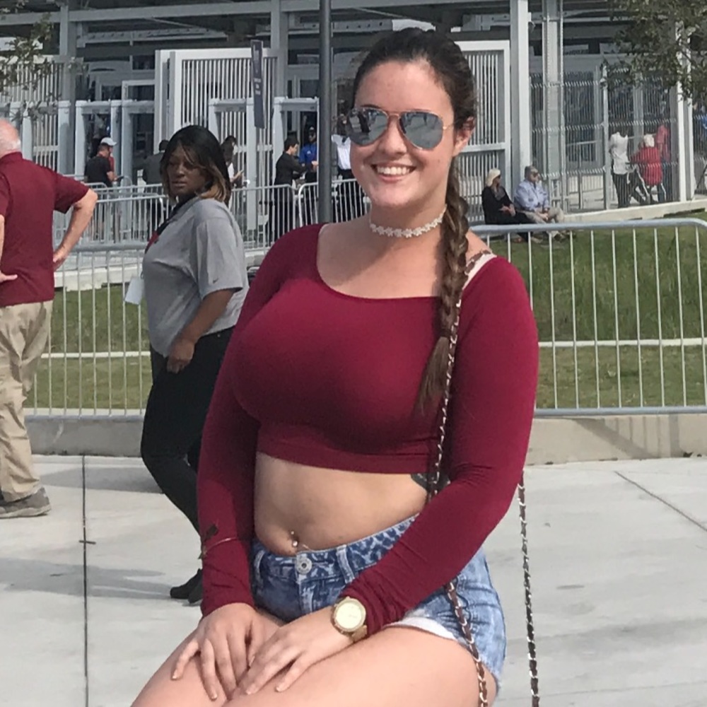 Long sleeve crop top